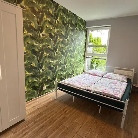 2 Tyskie Apartamenty Z Prywatnym Ogrodkiem *