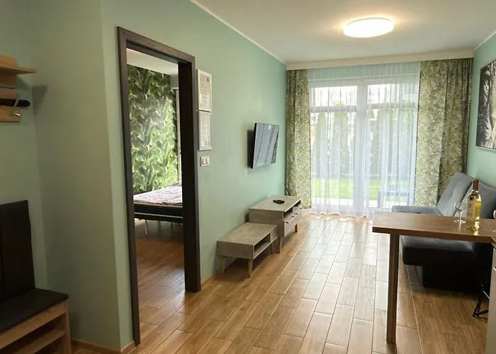 דירה 2 Tyskie Z Prywatnym Ogrodkiem טיצ'י